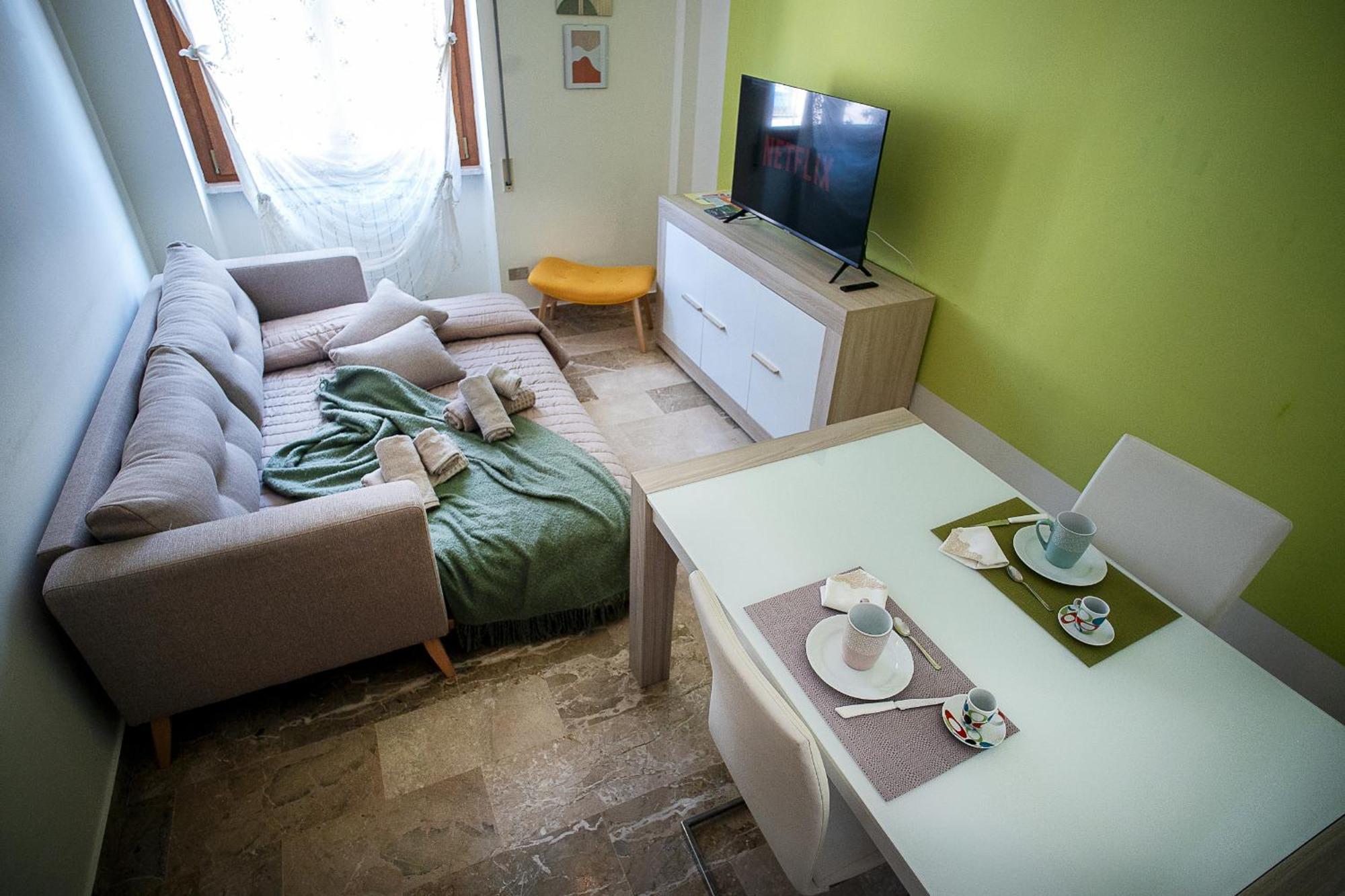 Monte Camicia - Cozy Home In City Center-Spacious-Free Parking LʼAquila Kültér fotó